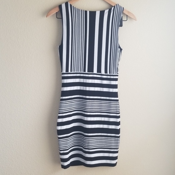 Bebe dress - Picture 2 of 2